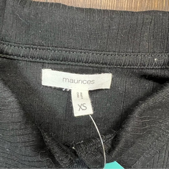 🆕 Maurice’s black ribbed Henley SZ XS - Picture 3 of 4